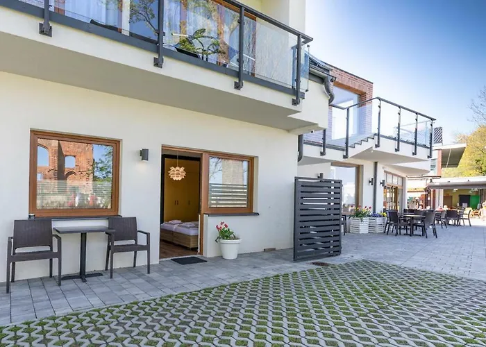 Klifowa Z Widokiem Na Morze Trzęsacz