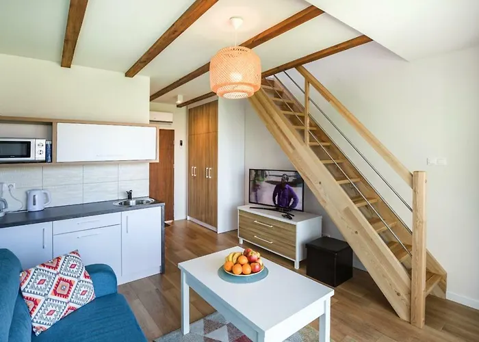 Klifowa Z Widokiem Na Morze *